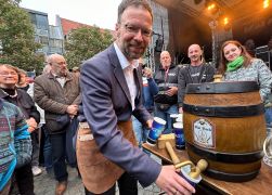 Fruehlingsmarkt In Jena Startschuss Fuer Zehn Tage Party 03